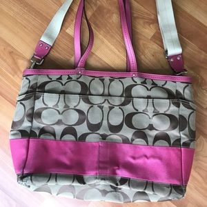 Coach Signature Baby Bag Travel Tote
